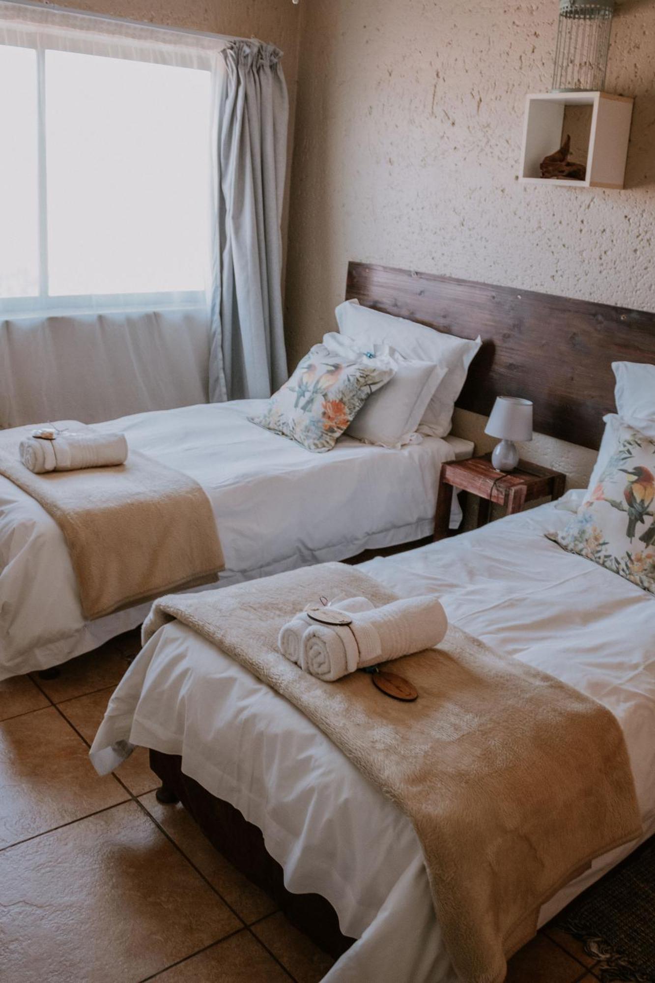 White Linen Guesthouse Tierpoort Exterior foto